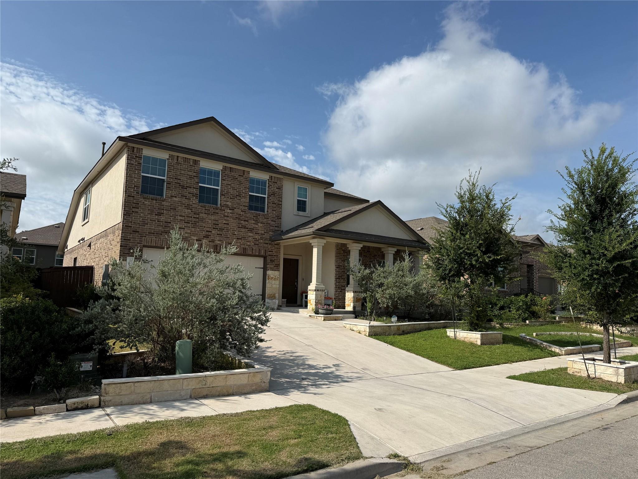 1008 Bluewood BND