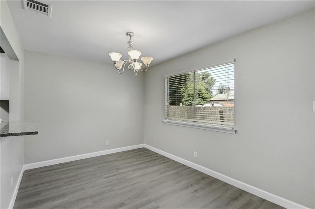 906 Cactus DR