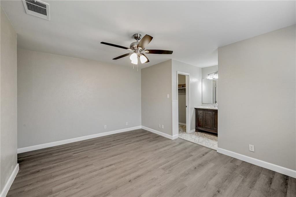 906 Cactus DR