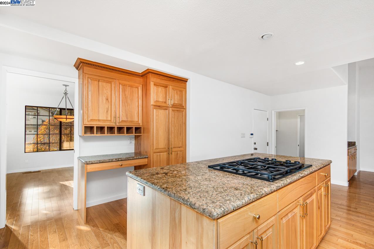 3221 Melanie Cir