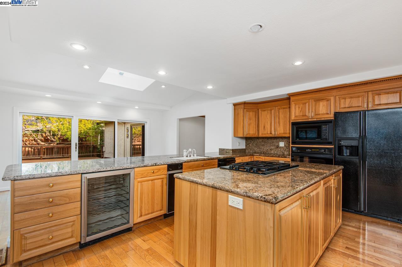 3221 Melanie Cir