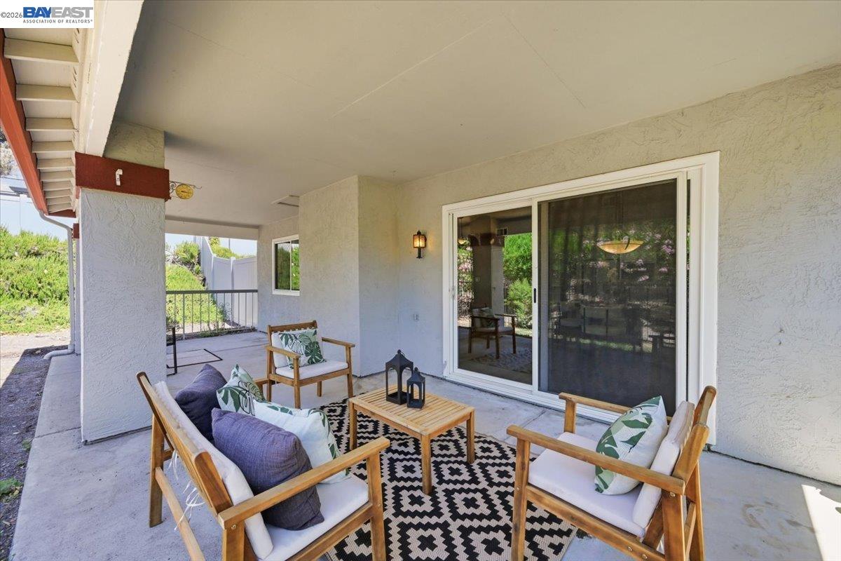 165 Rosario Ct
