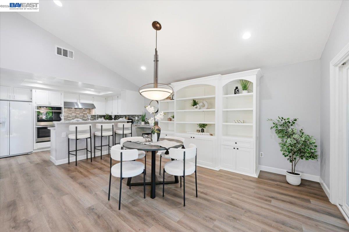 165 Rosario Ct