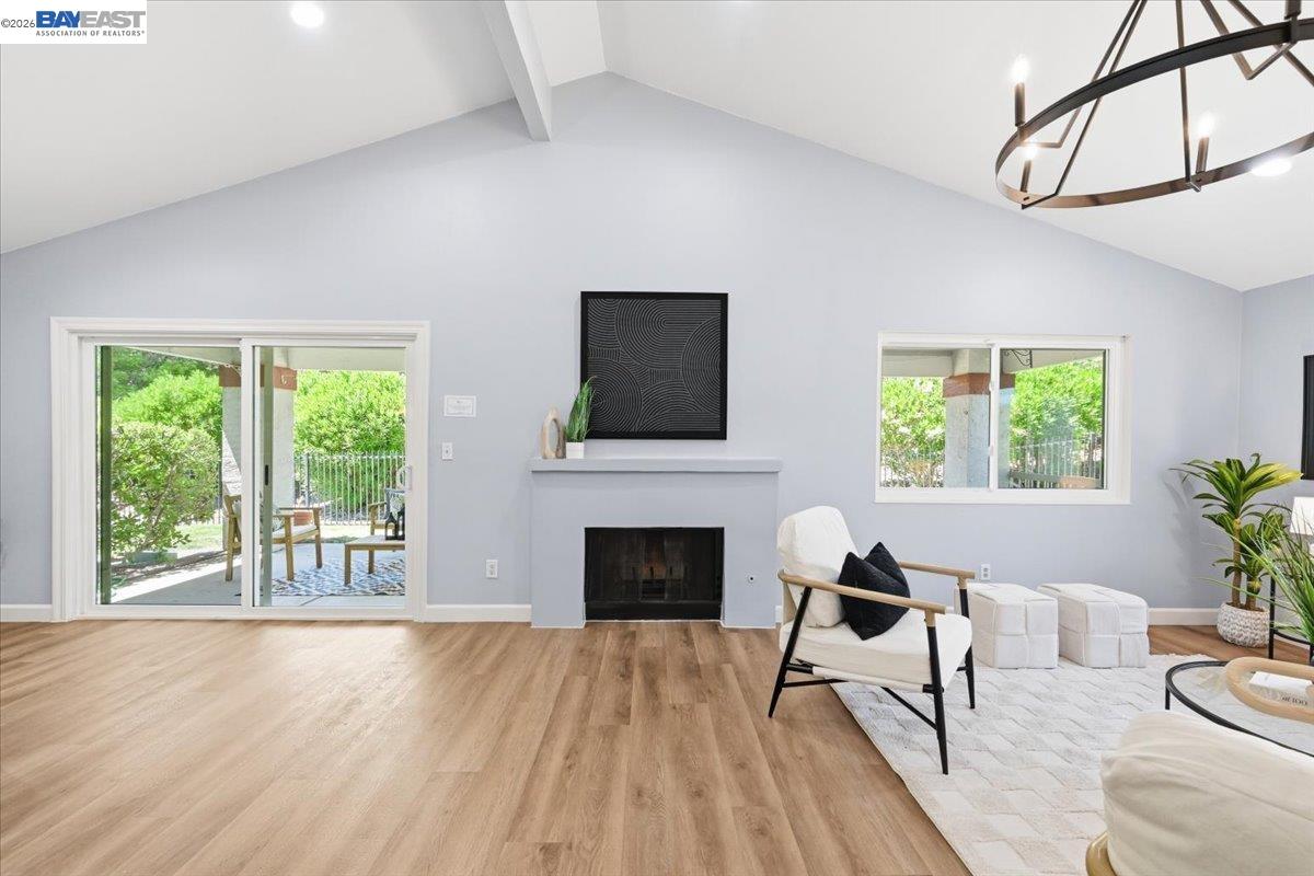 165 Rosario Ct