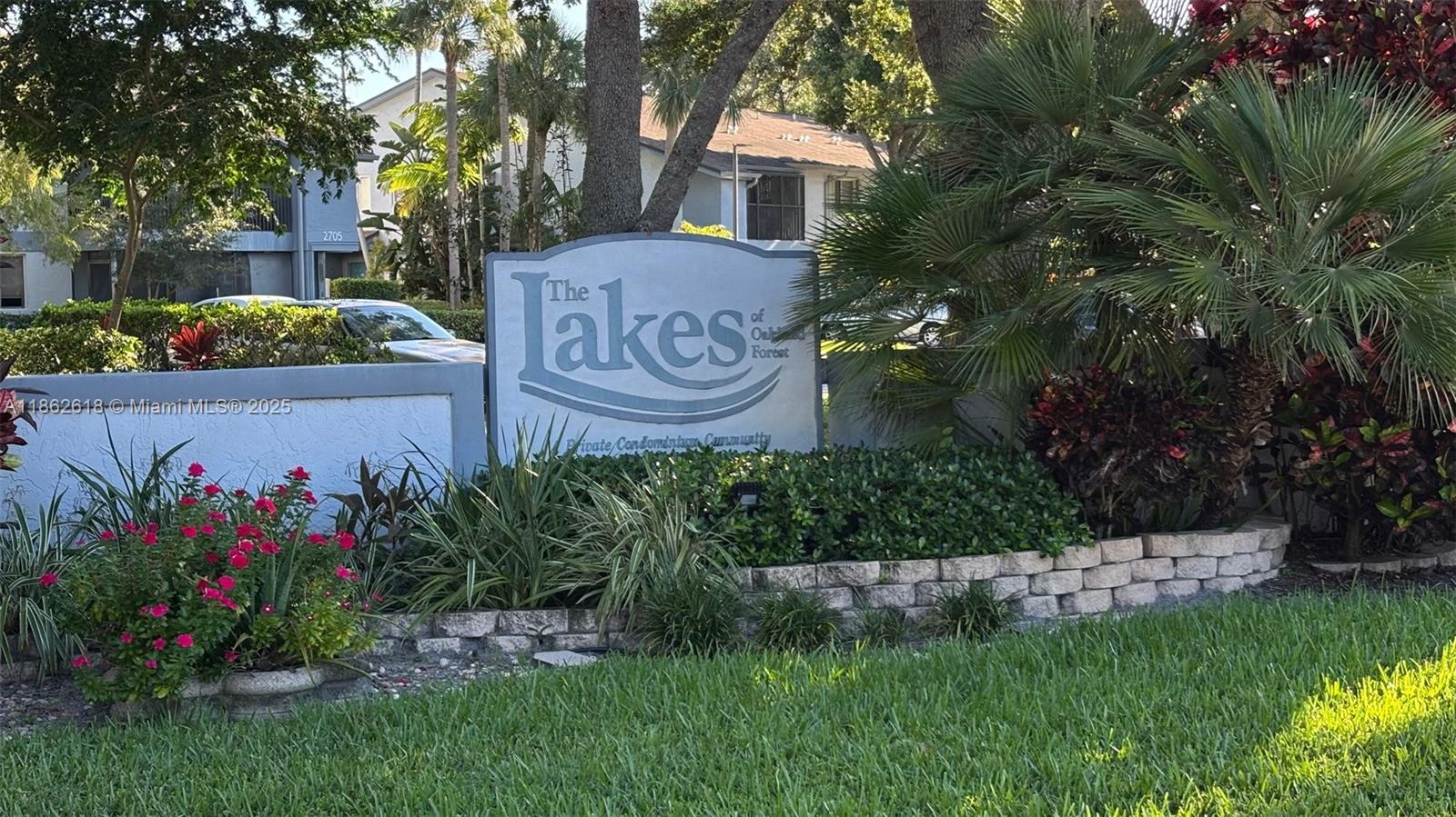 2761 S Oakland Forest Dr # 103