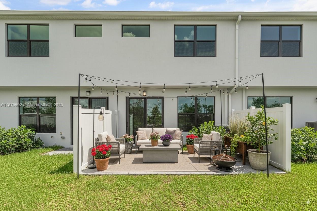 7448 Lenora Ln # 7448