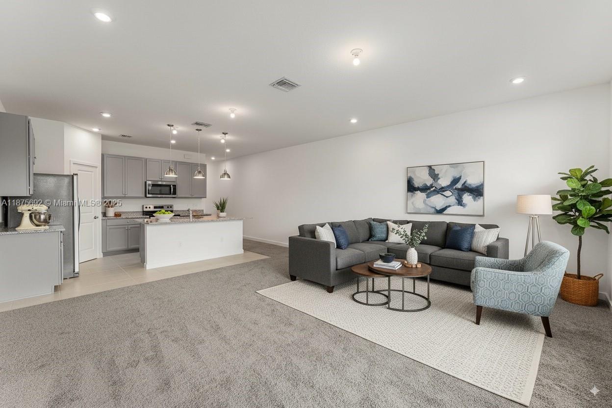 7448 Lenora Ln # 7448