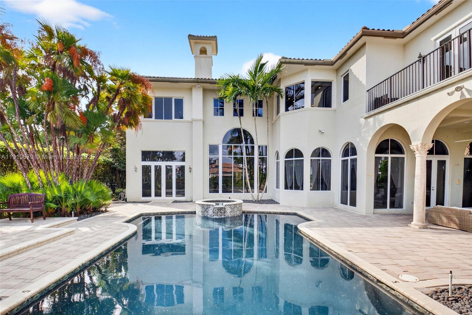 9597 Bridgebrook Dr Unit: -