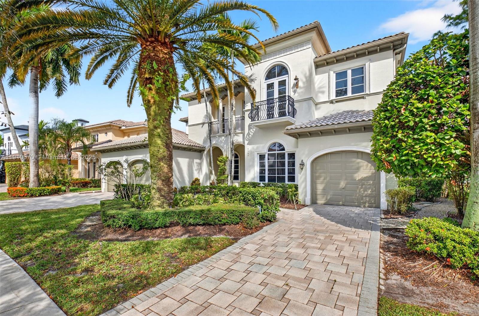 9597 Bridgebrook Dr Unit: -