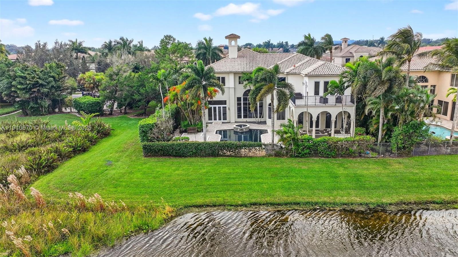 9597 Bridgebrook Dr Unit: -