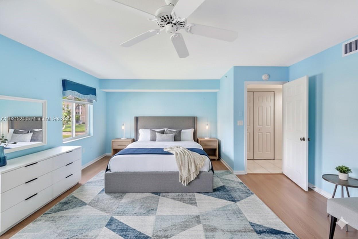 12565 Imperial Isle Dr # 204