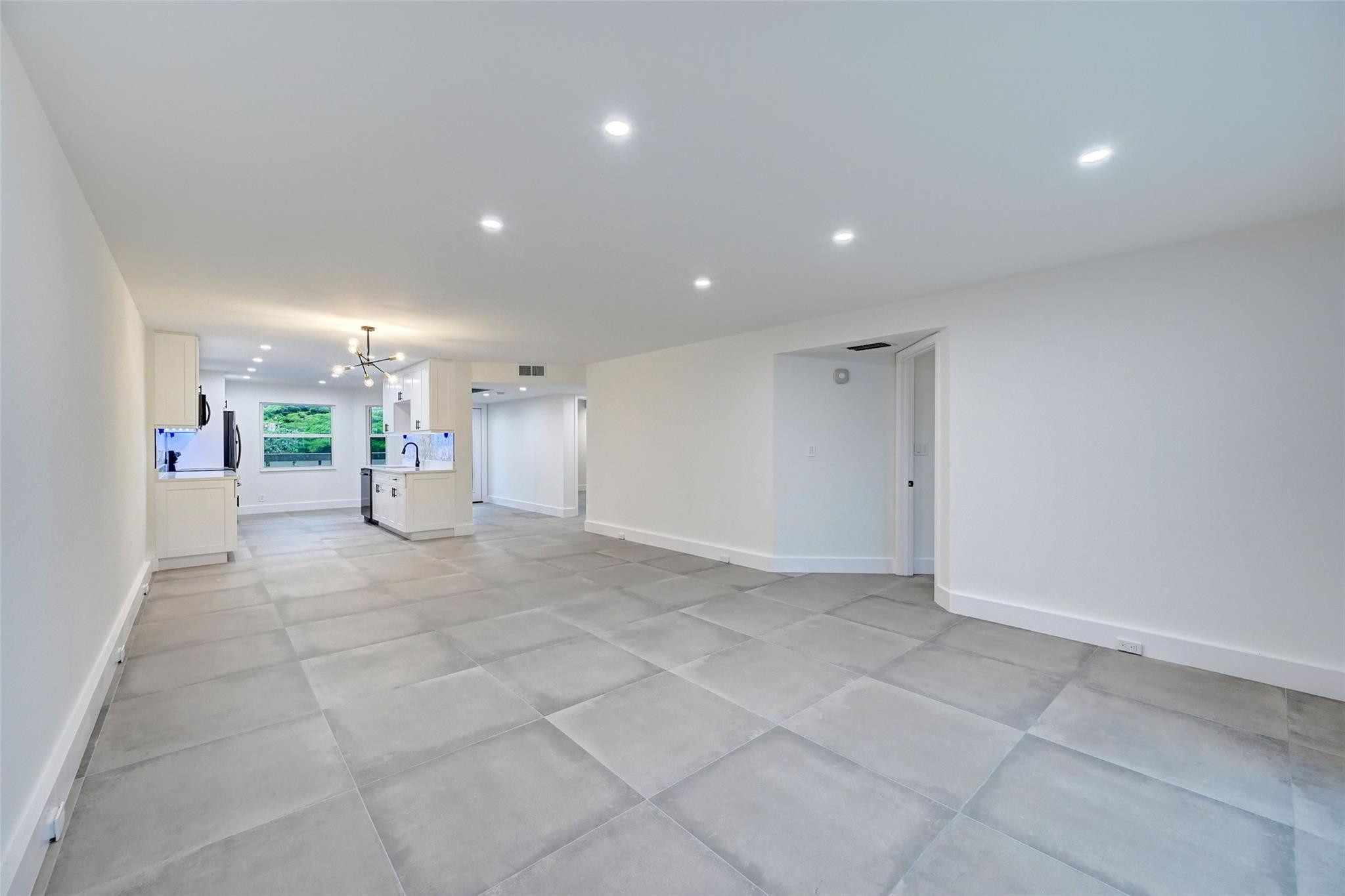 1803 Eleuthera Point C2