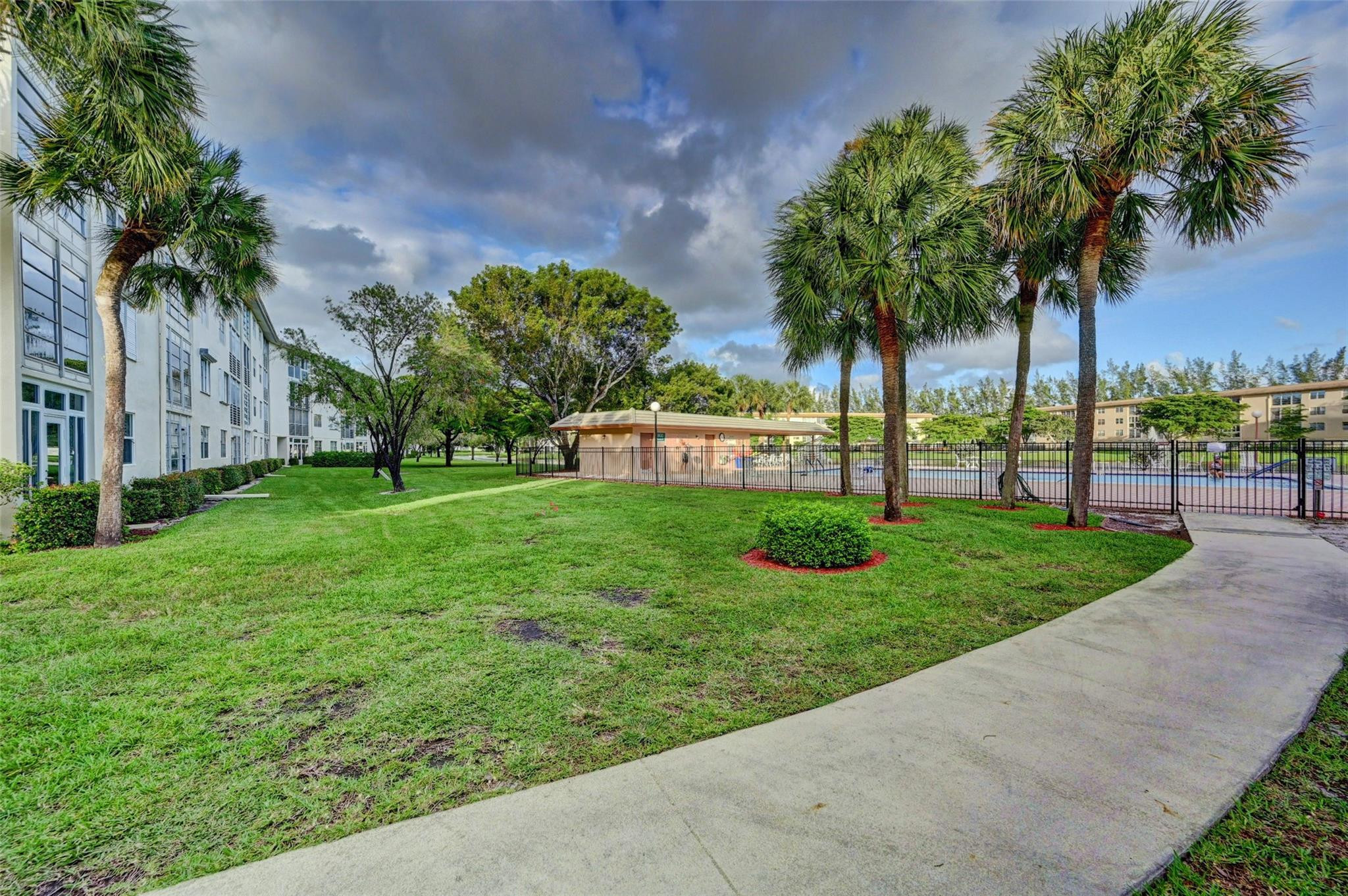 1803 Eleuthera Point C2