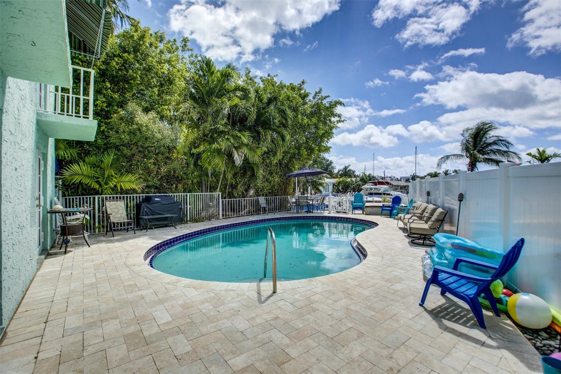 2708 NE 14th Street Cswy 4