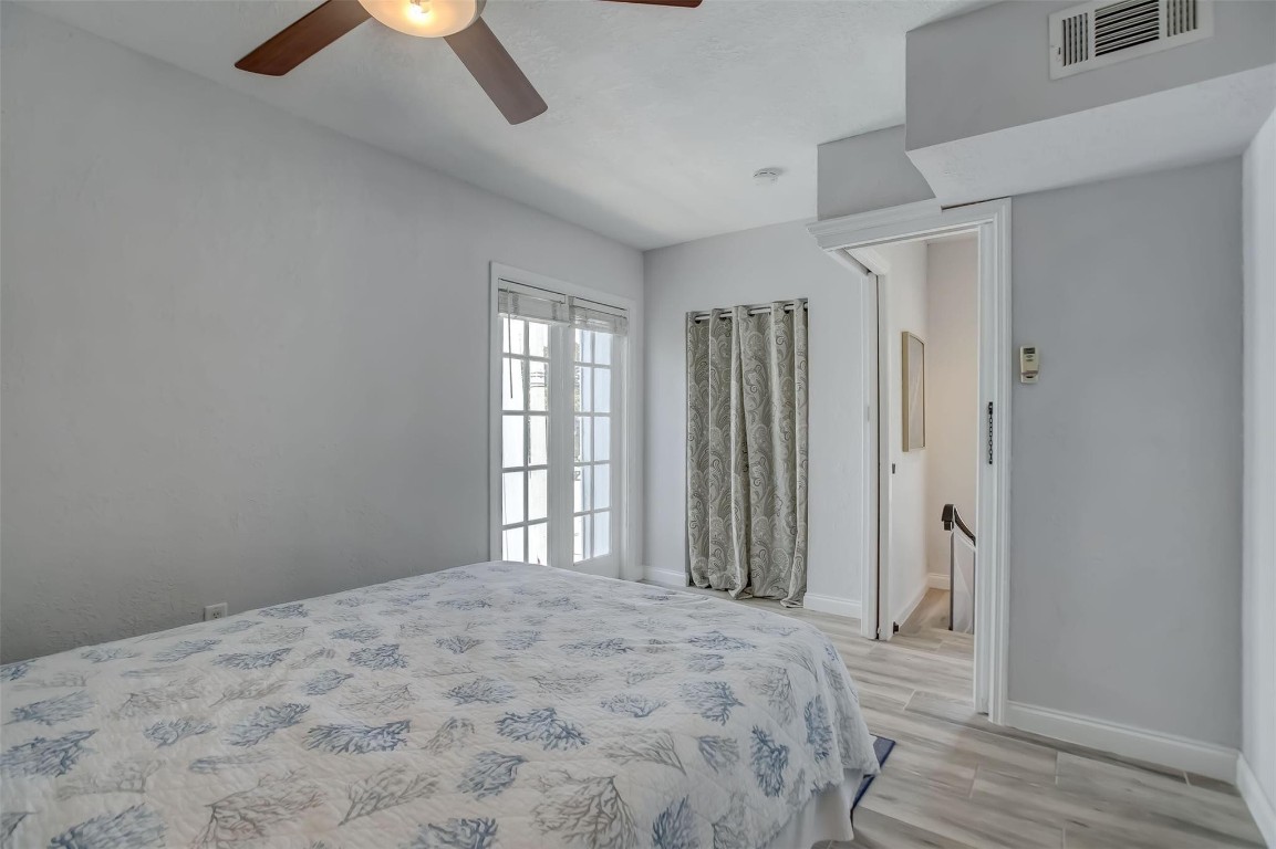 2708 NE 14th Street Cswy 4