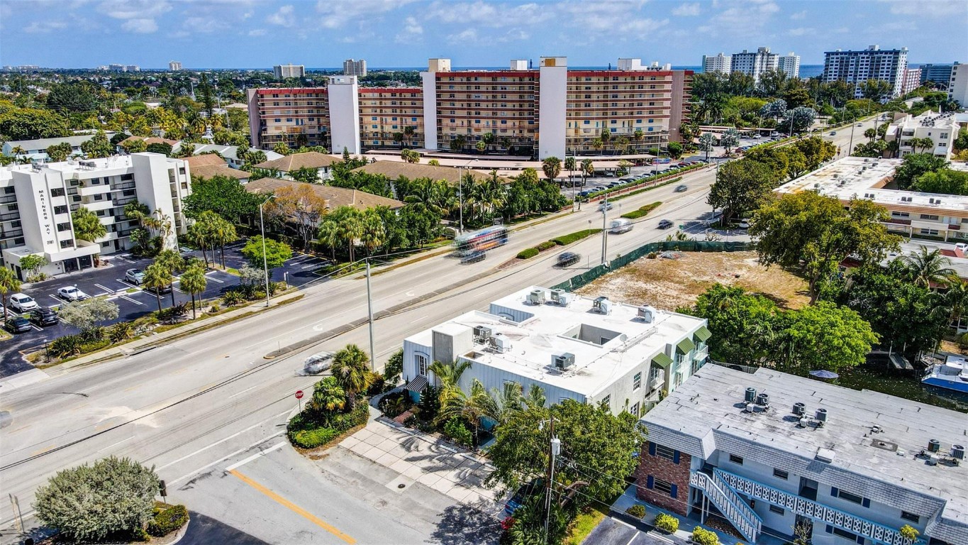 2708 NE 14th Street Cswy 4