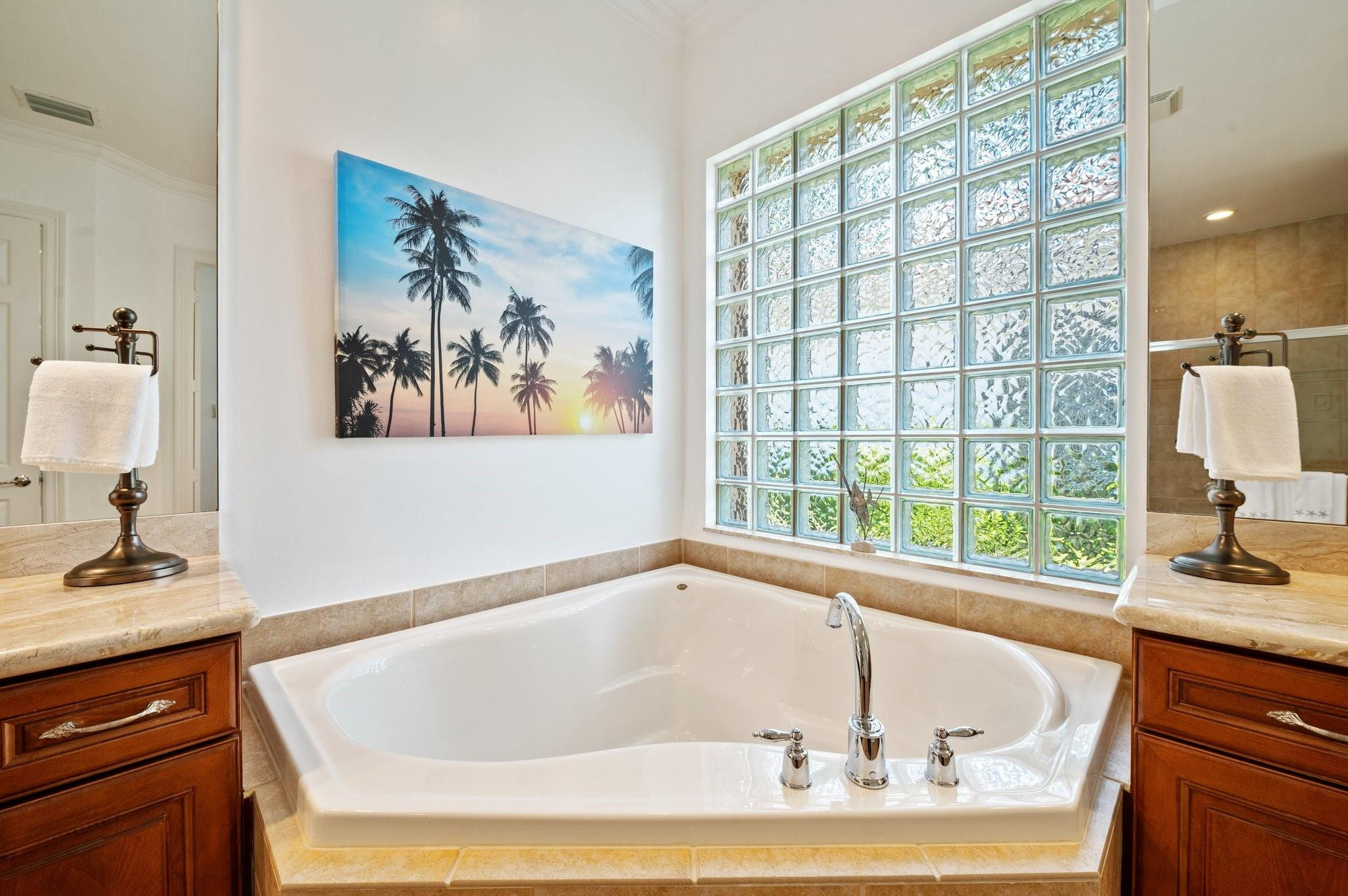 11241 Brandywine Lake Way