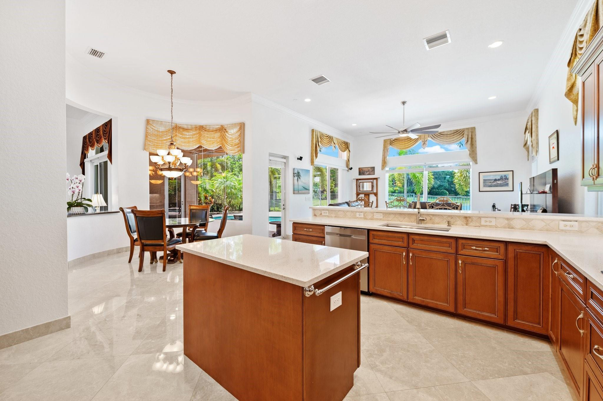 11241 Brandywine Lake Way