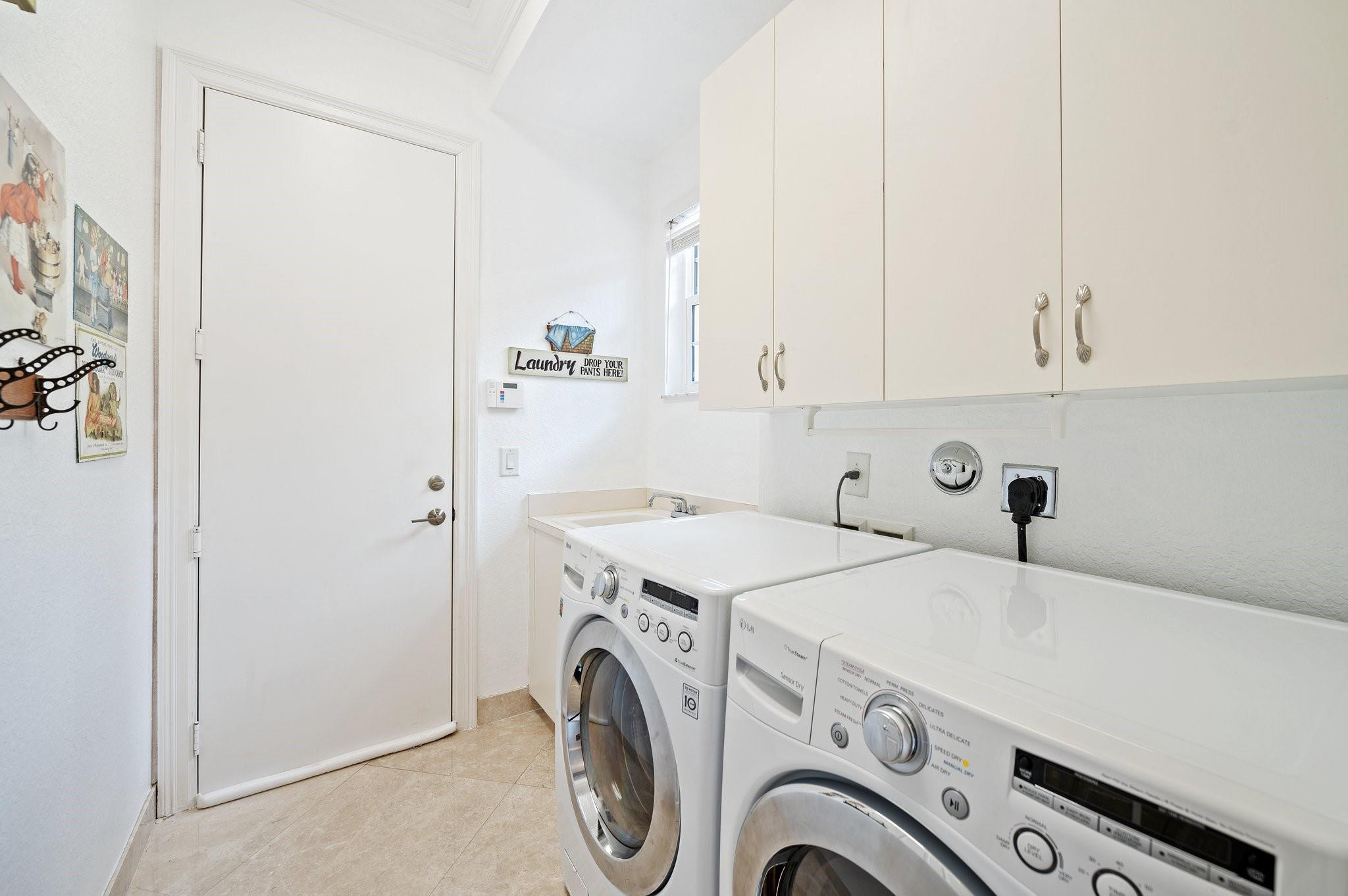 11241 Brandywine Lake Way