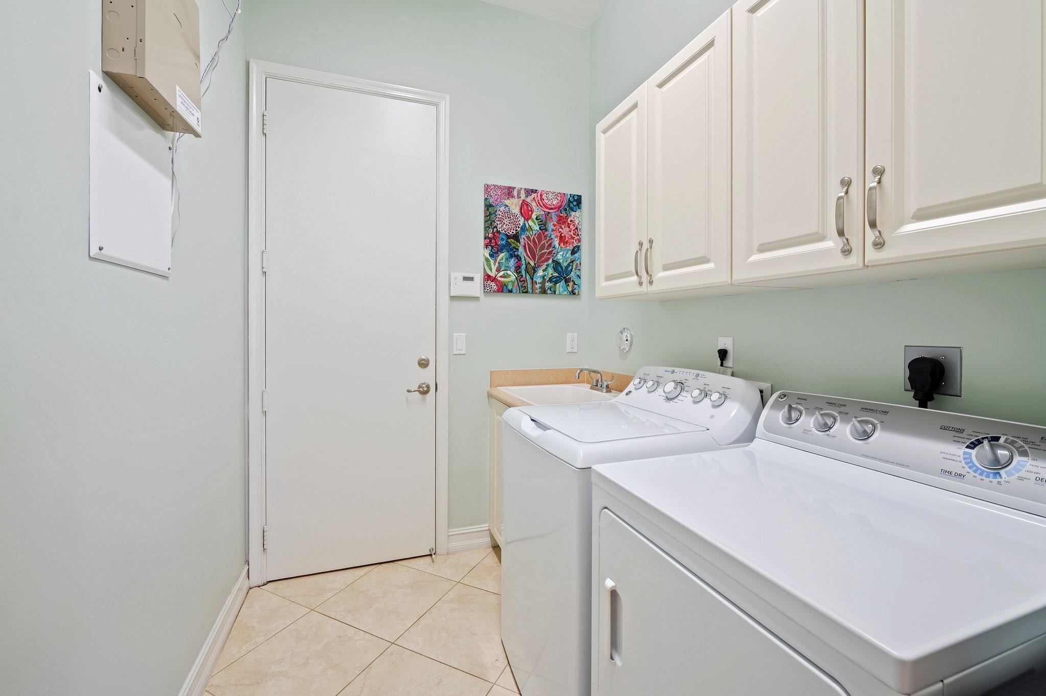 9729 S Dovetree Isle Dr