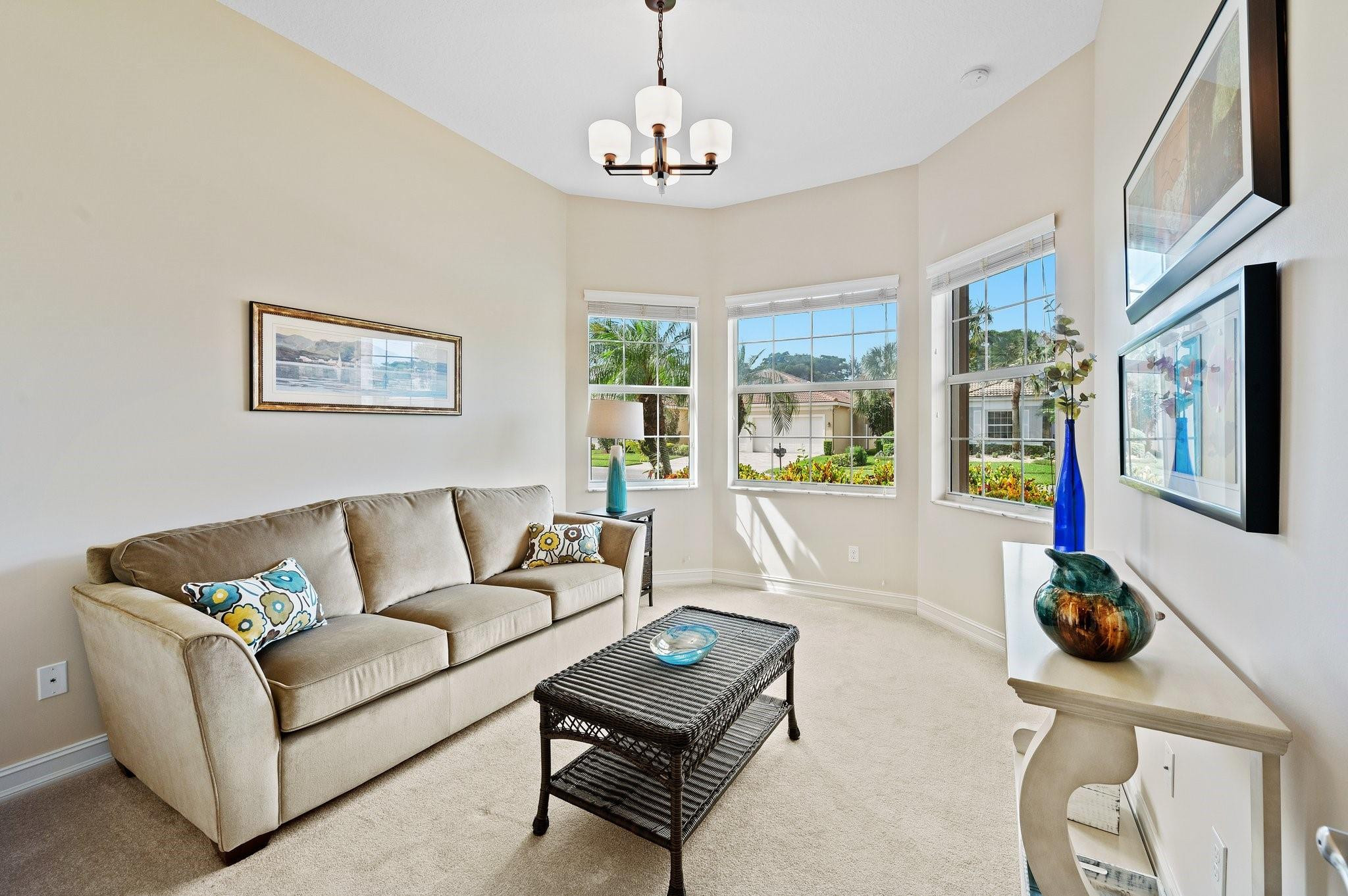 9729 S Dovetree Isle Dr