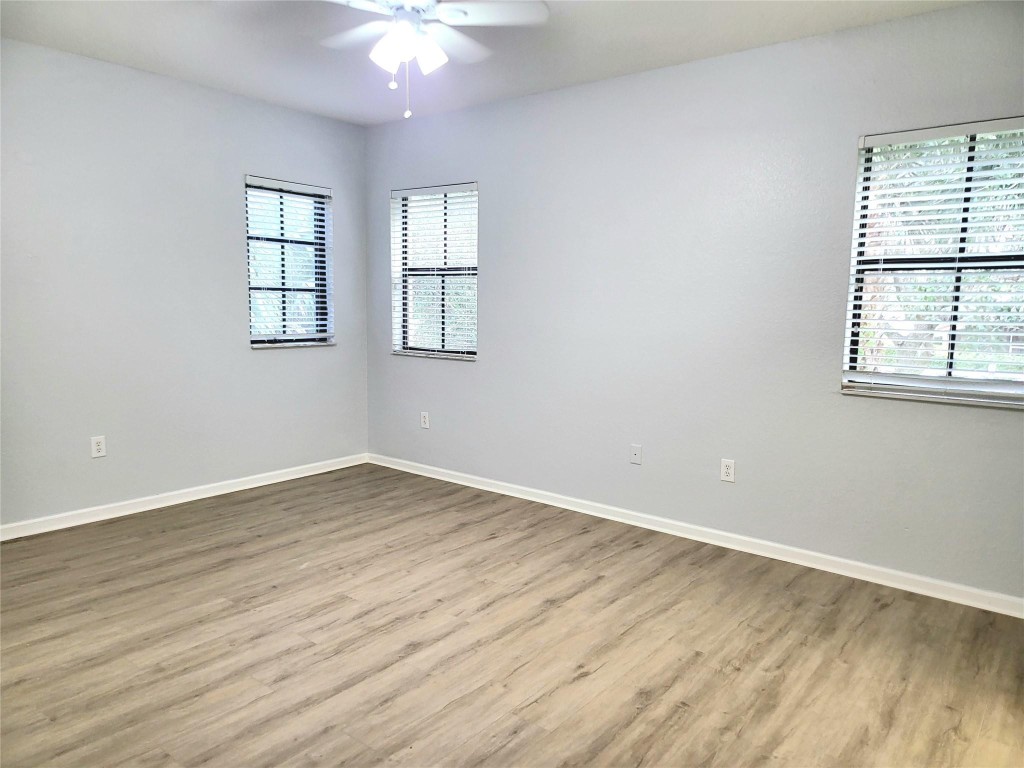 6071 Grand Cypress Cir