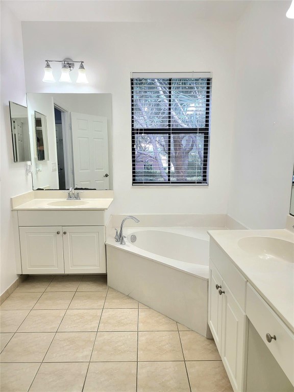 6071 Grand Cypress Cir