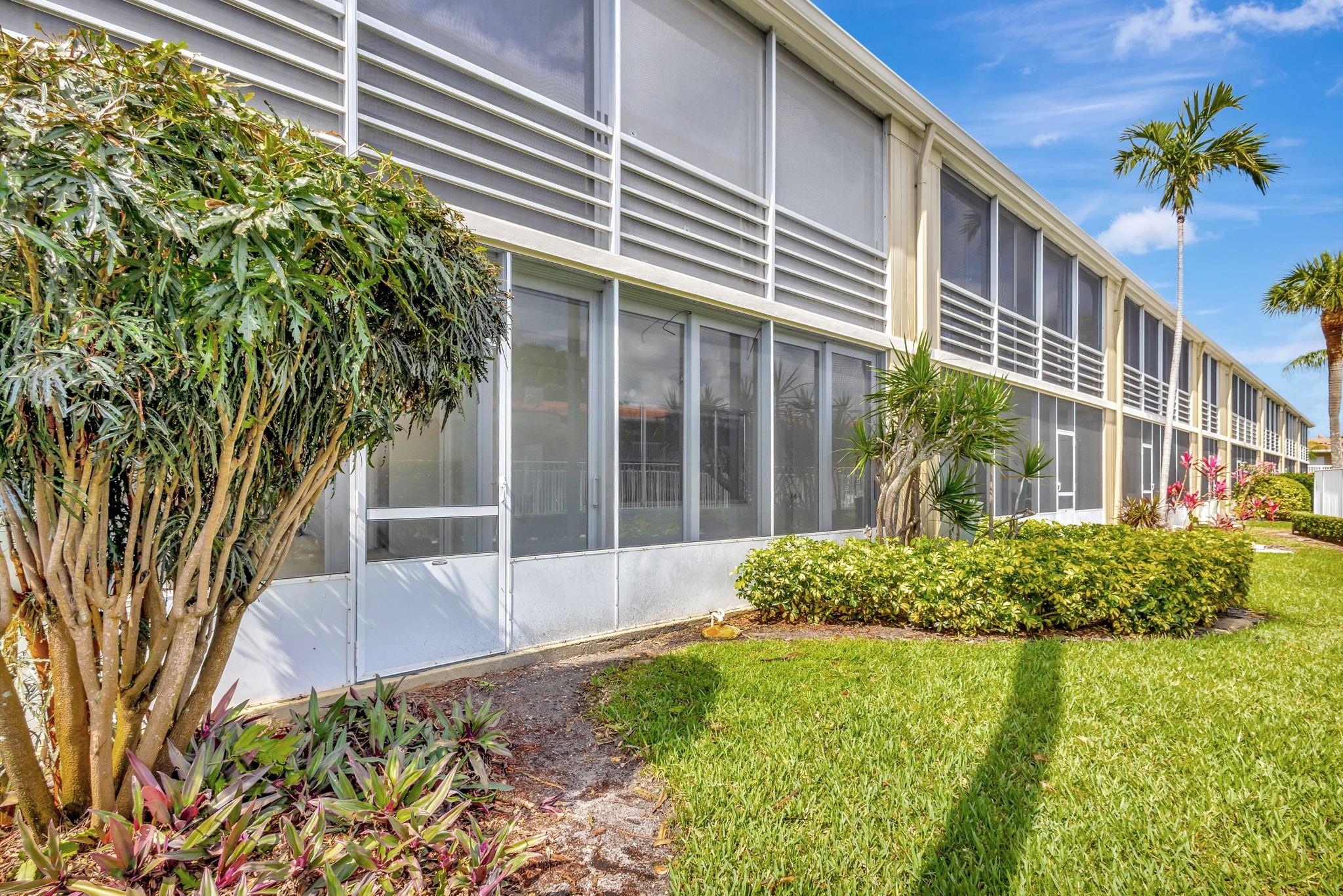 419 US Highway 1 108