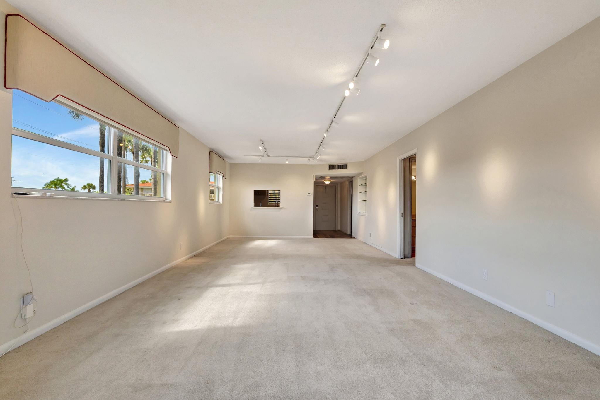 419 US Highway 1 108