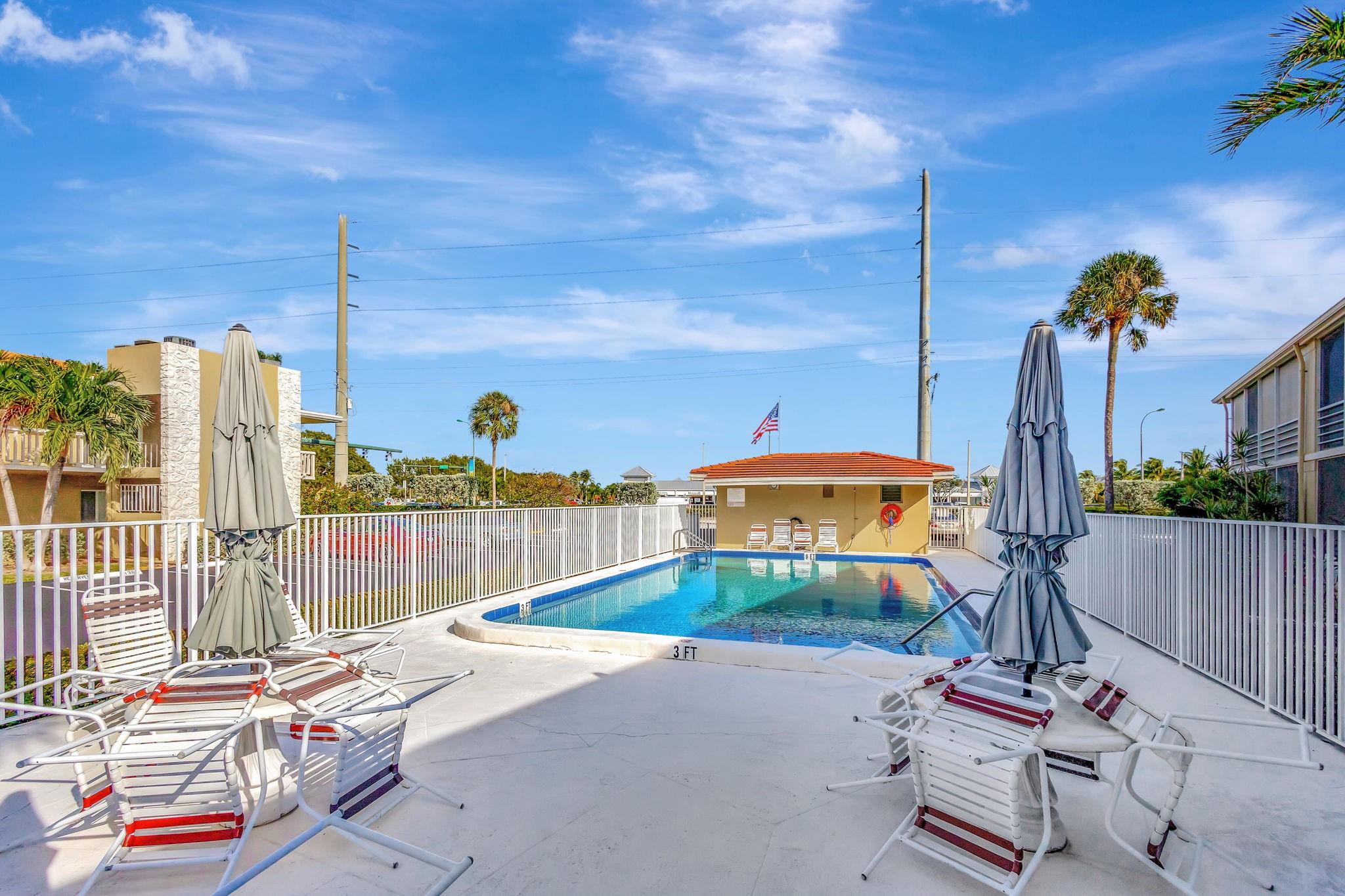 419 US Highway 1 108