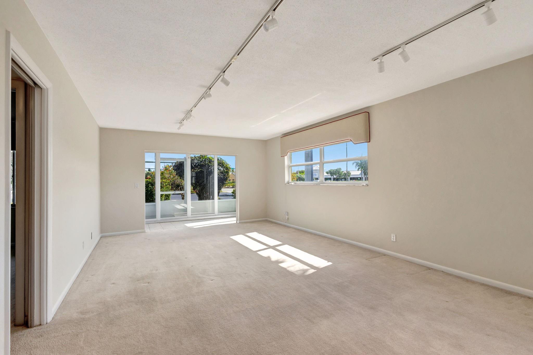 419 US Highway 1 108