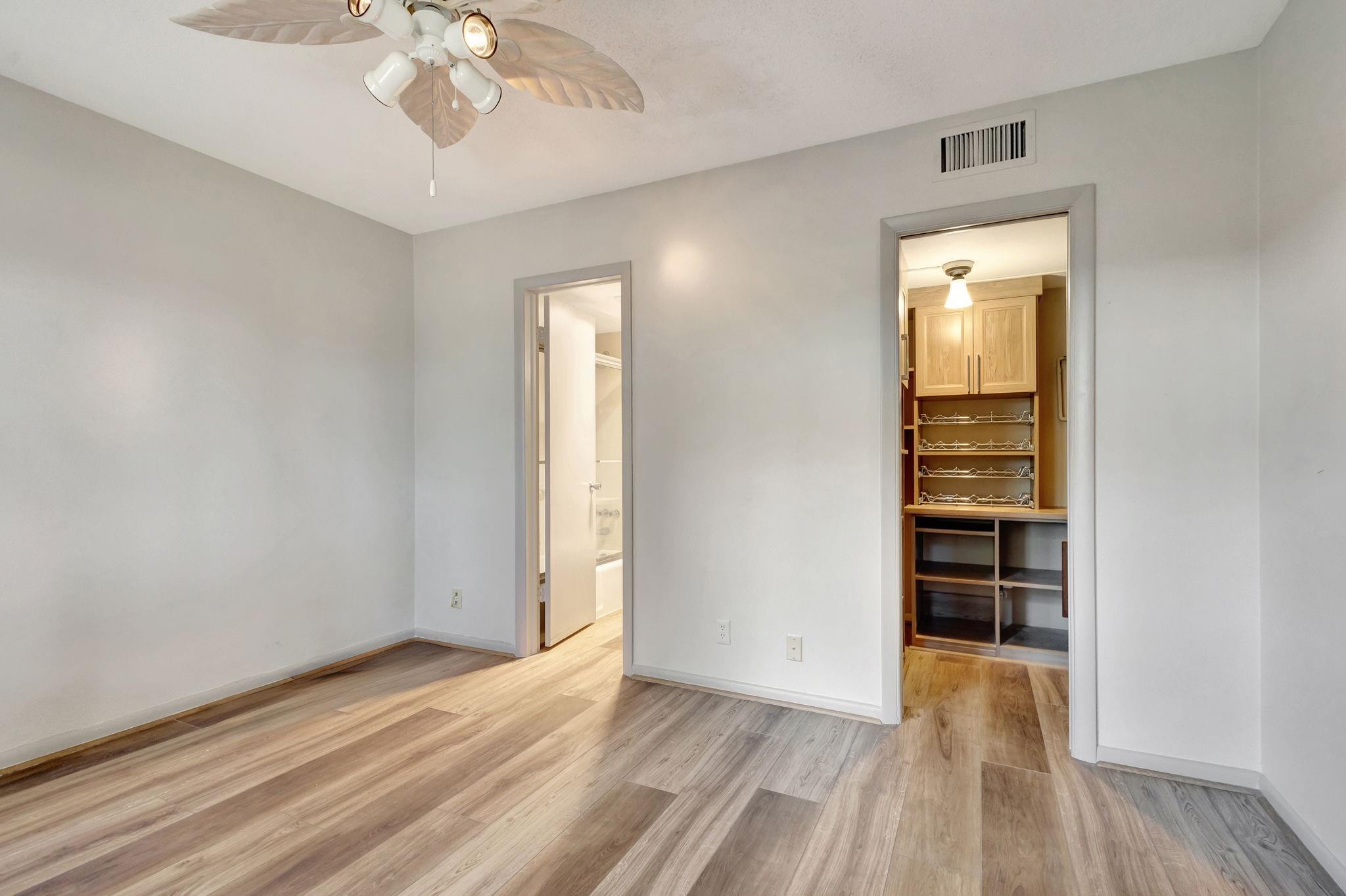 419 US Highway 1 108