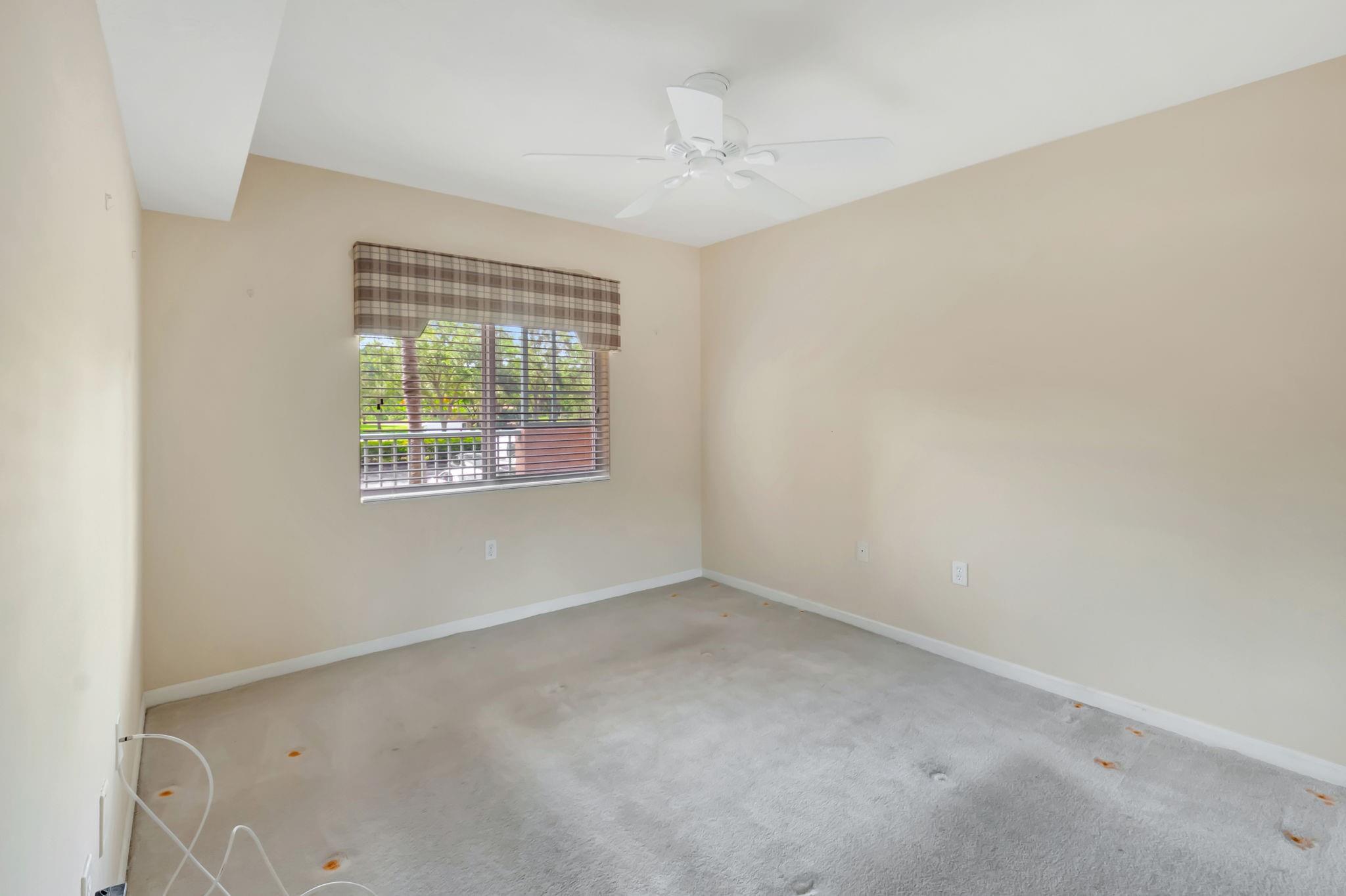 12565 Imperial Isle Dr 204