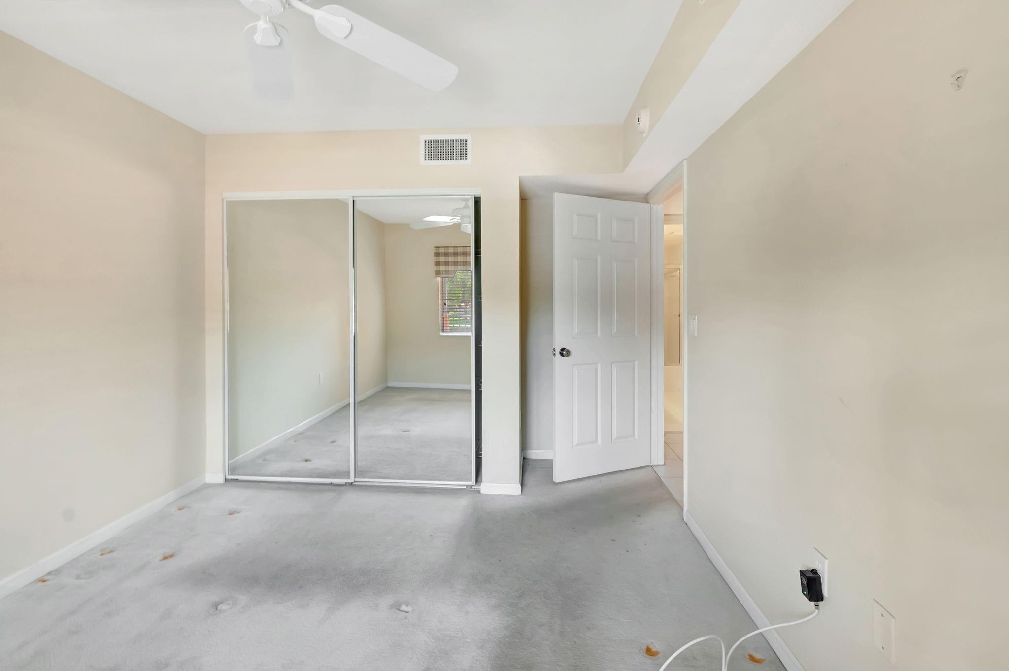 12565 Imperial Isle Dr 204