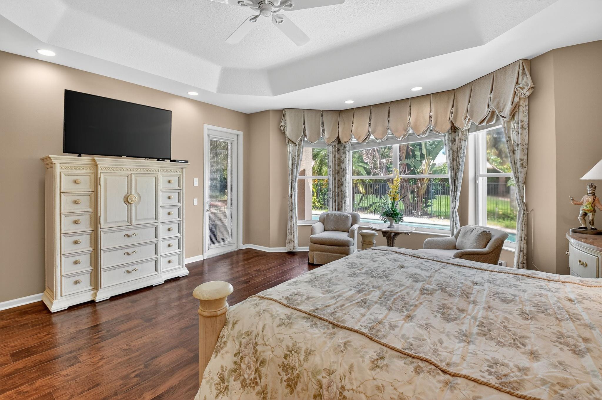11298 Barca Blvd