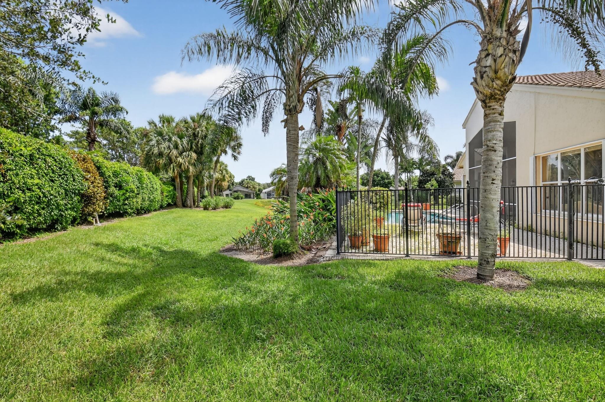 11298 Barca Blvd