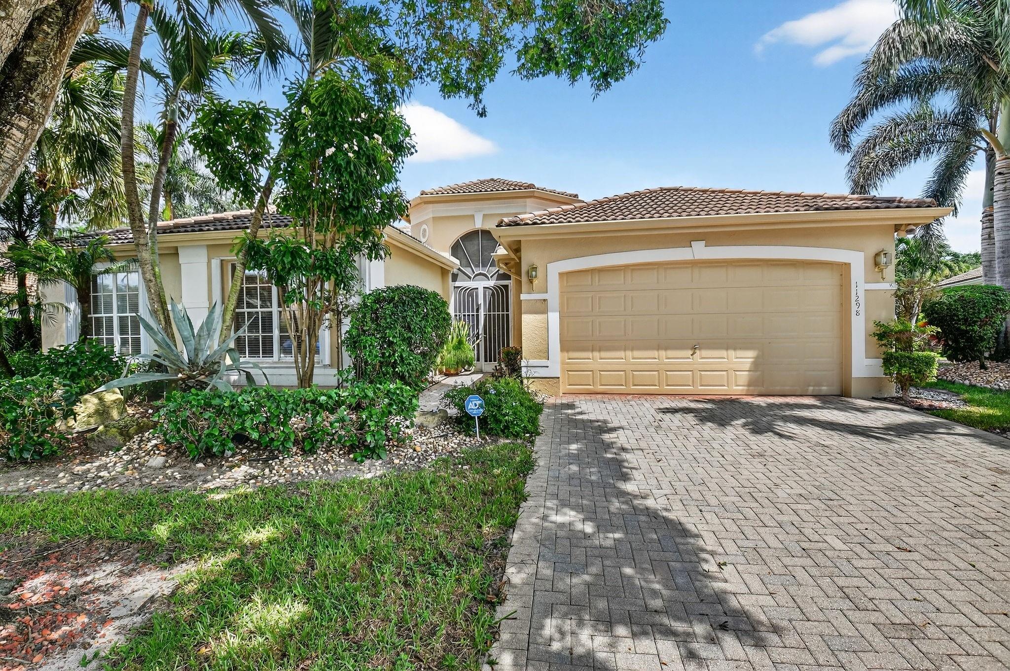 11298 Barca Blvd