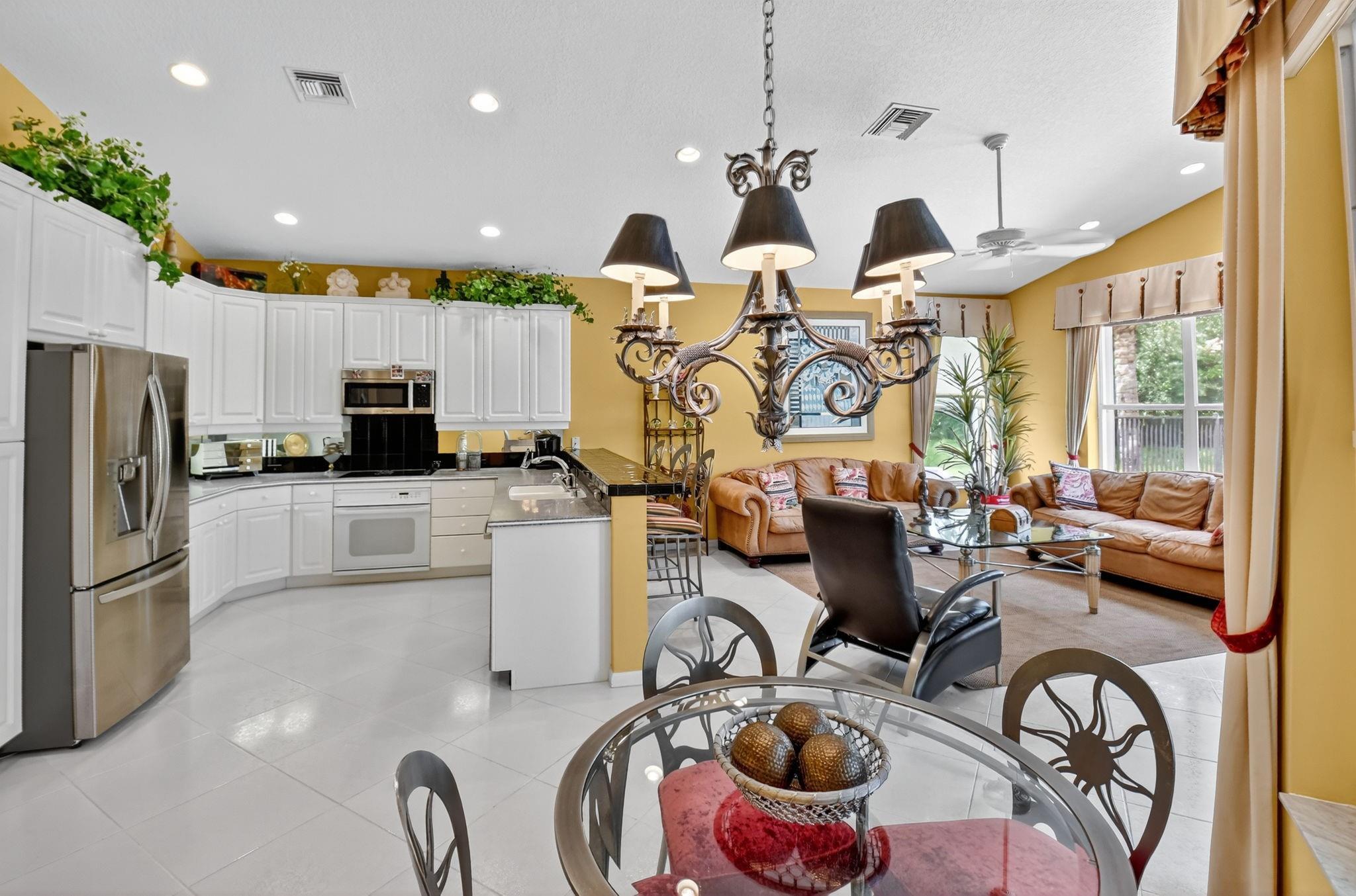 11298 Barca Blvd