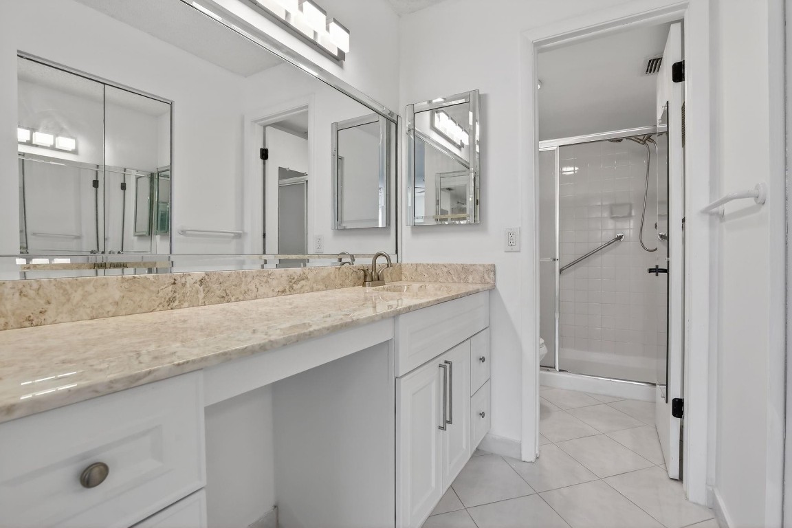 2606 NW 104th Ave 202