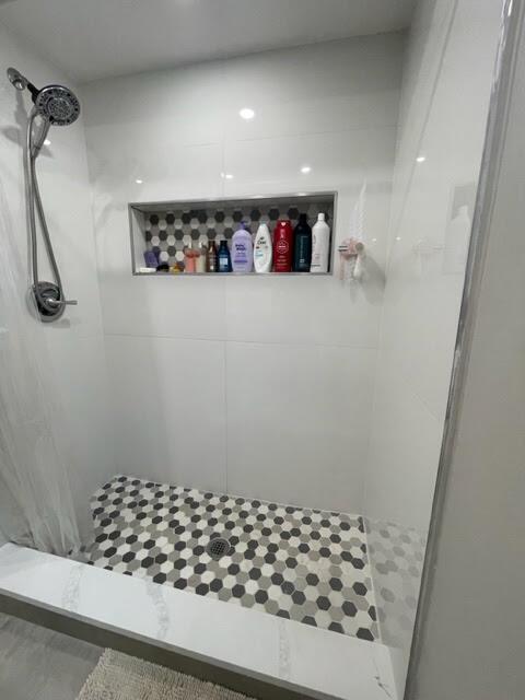 9754 Nickels Blvd 206