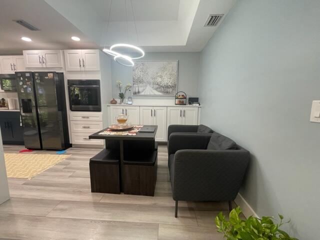 9754 Nickels Blvd 206