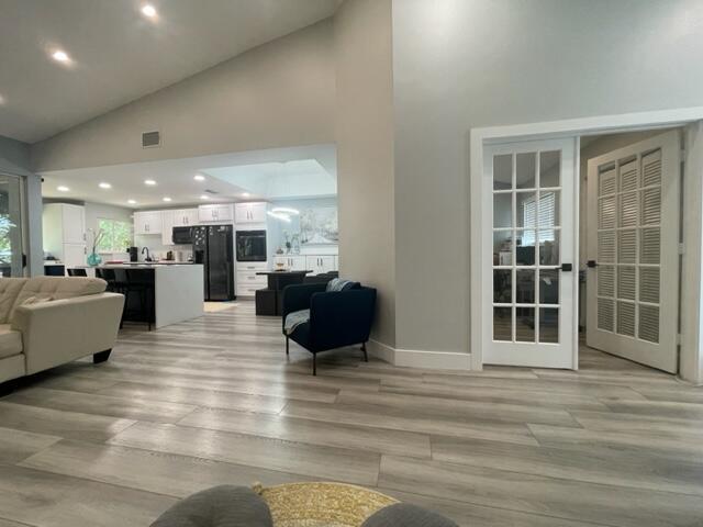 9754 Nickels Blvd 206