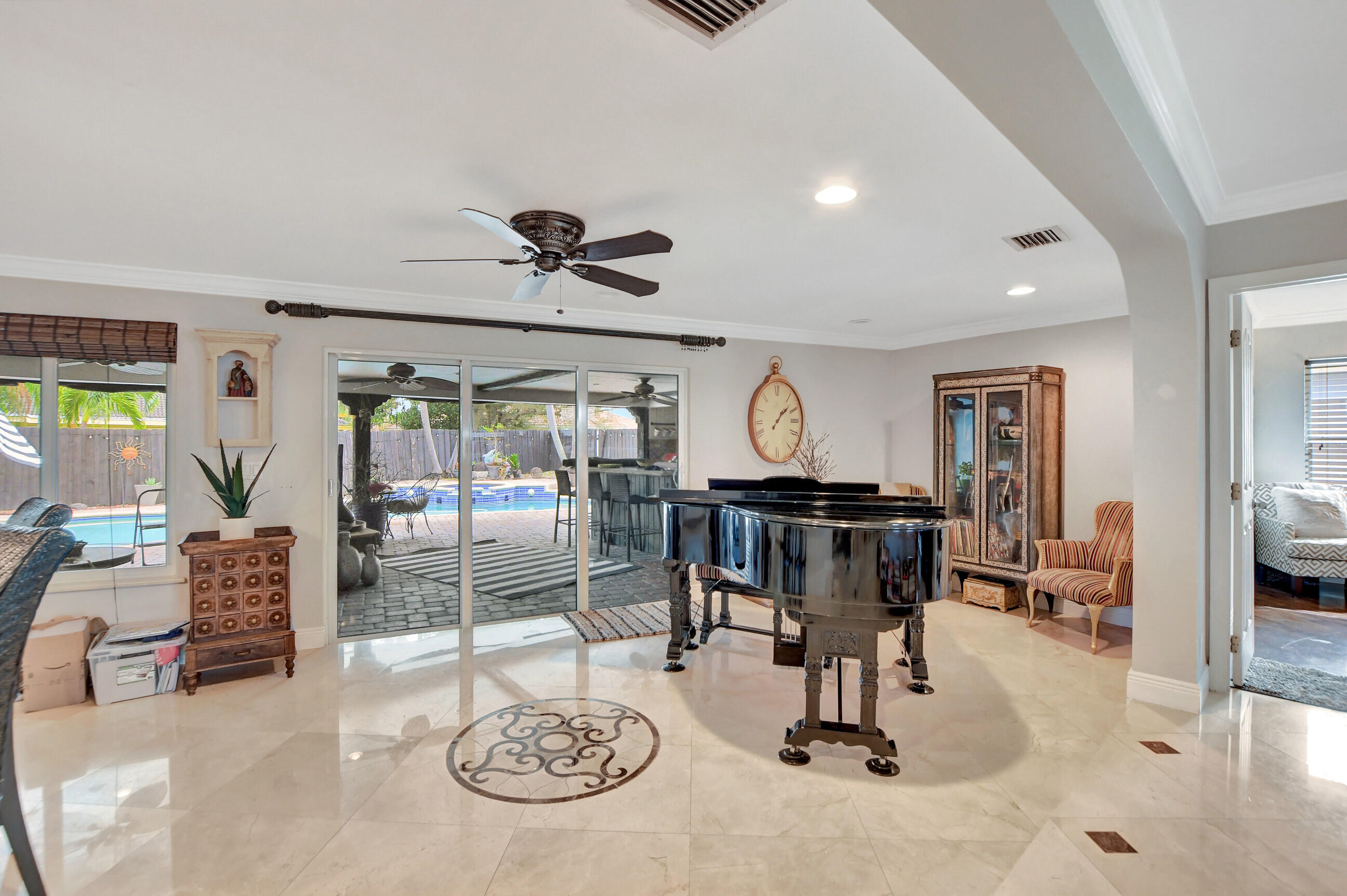 1100 SW 12th Terrace