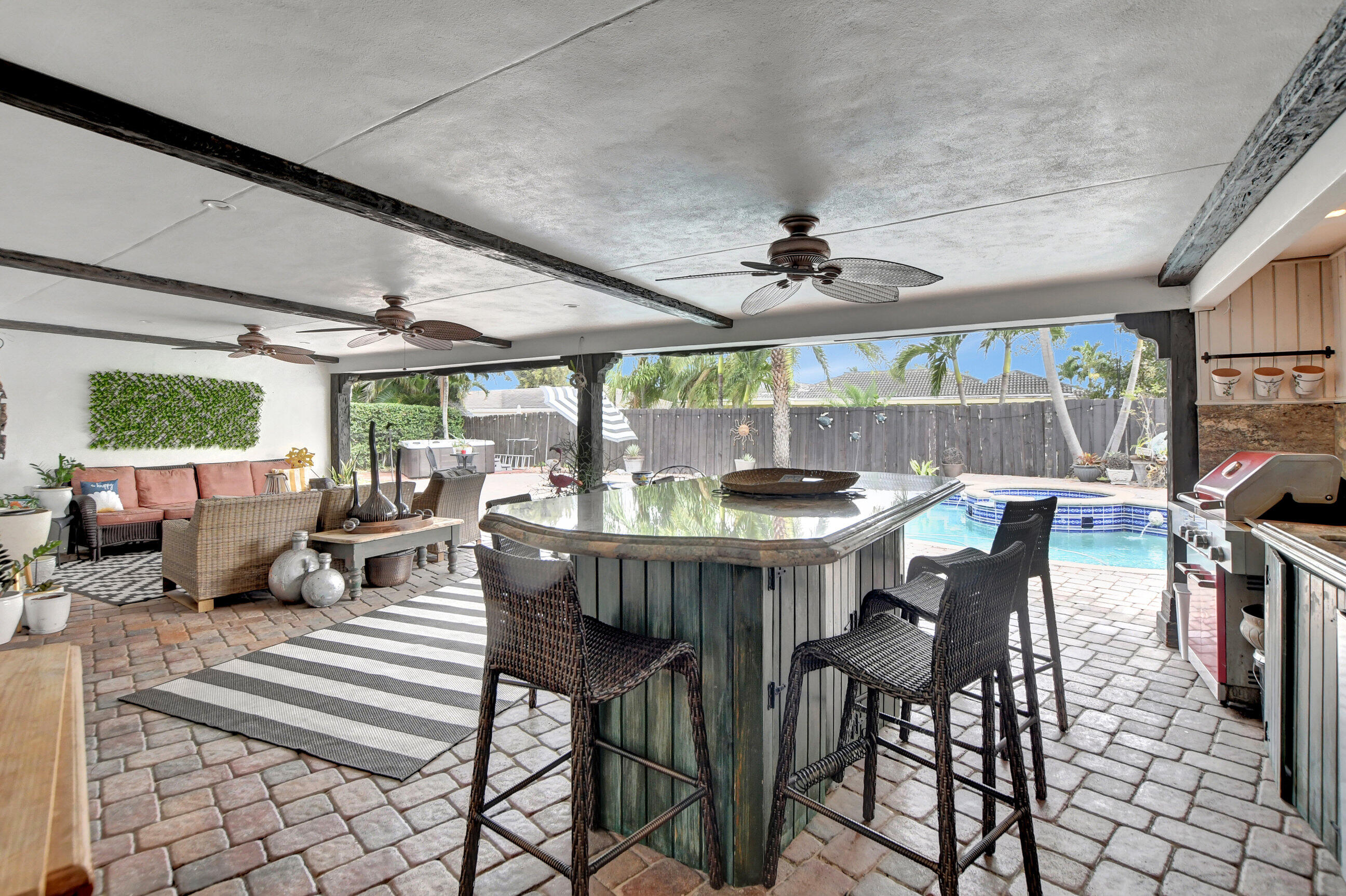 1100 SW 12th Terrace