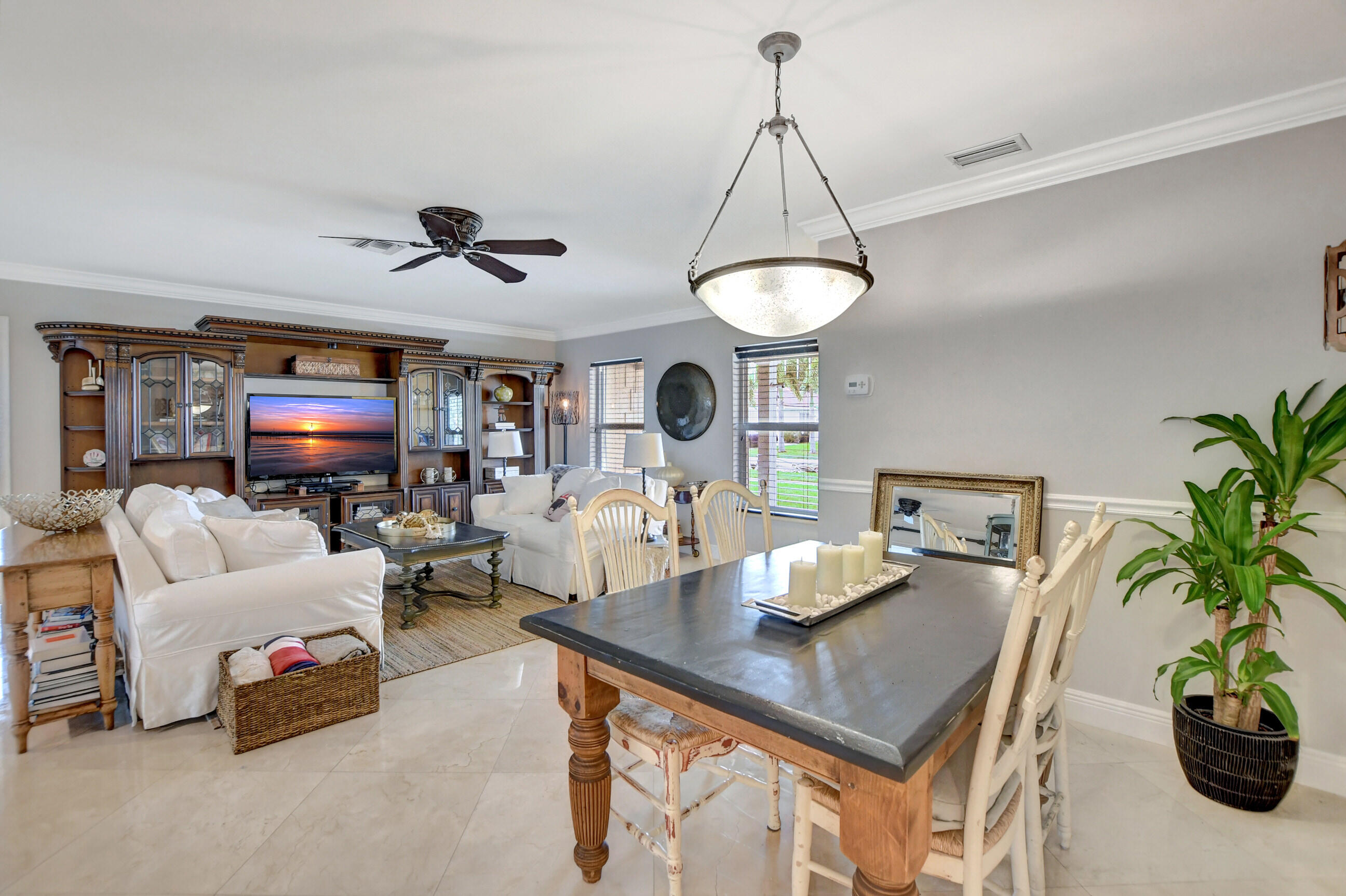 1100 SW 12th Terrace