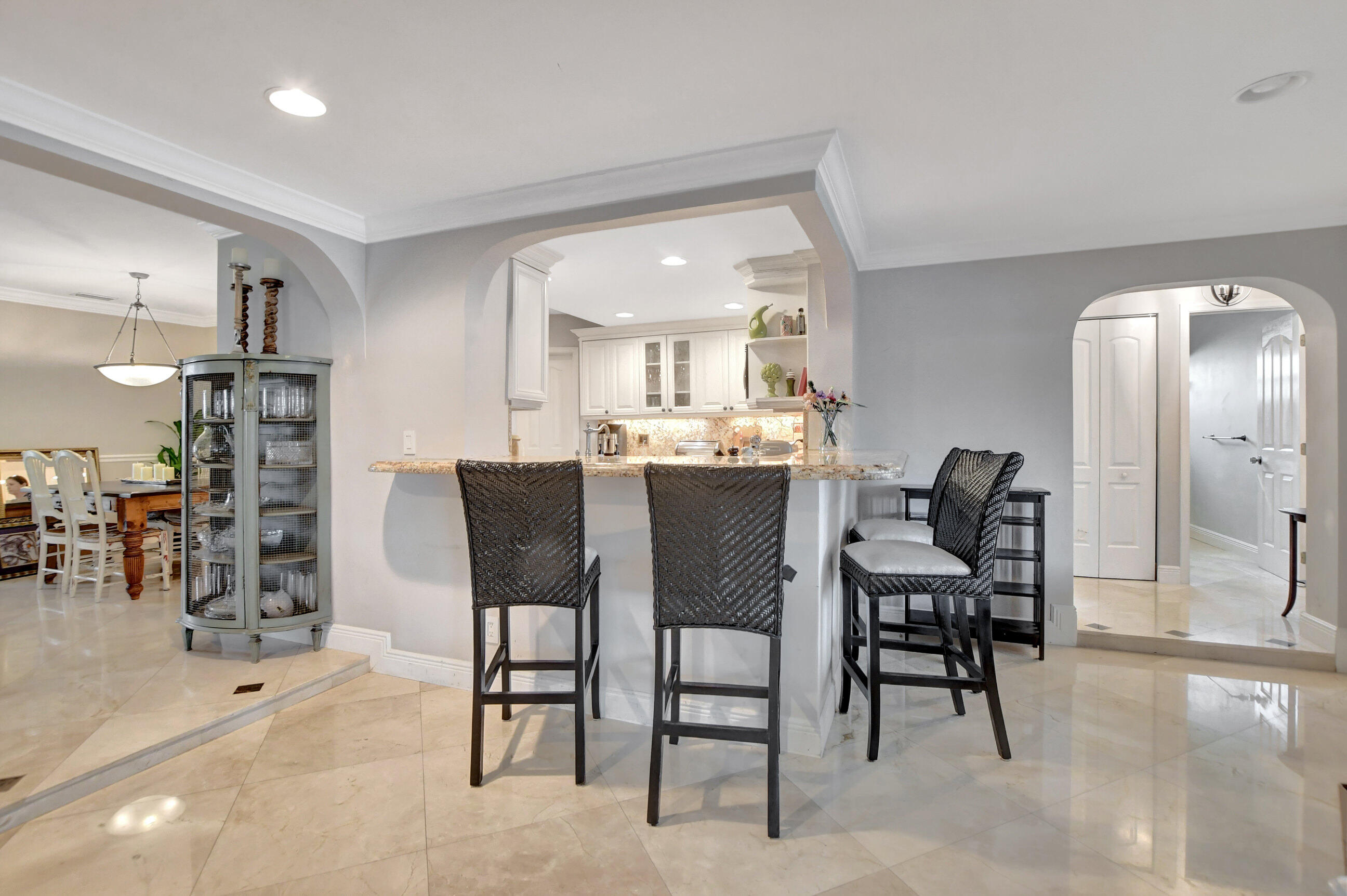 1100 SW 12th Terrace