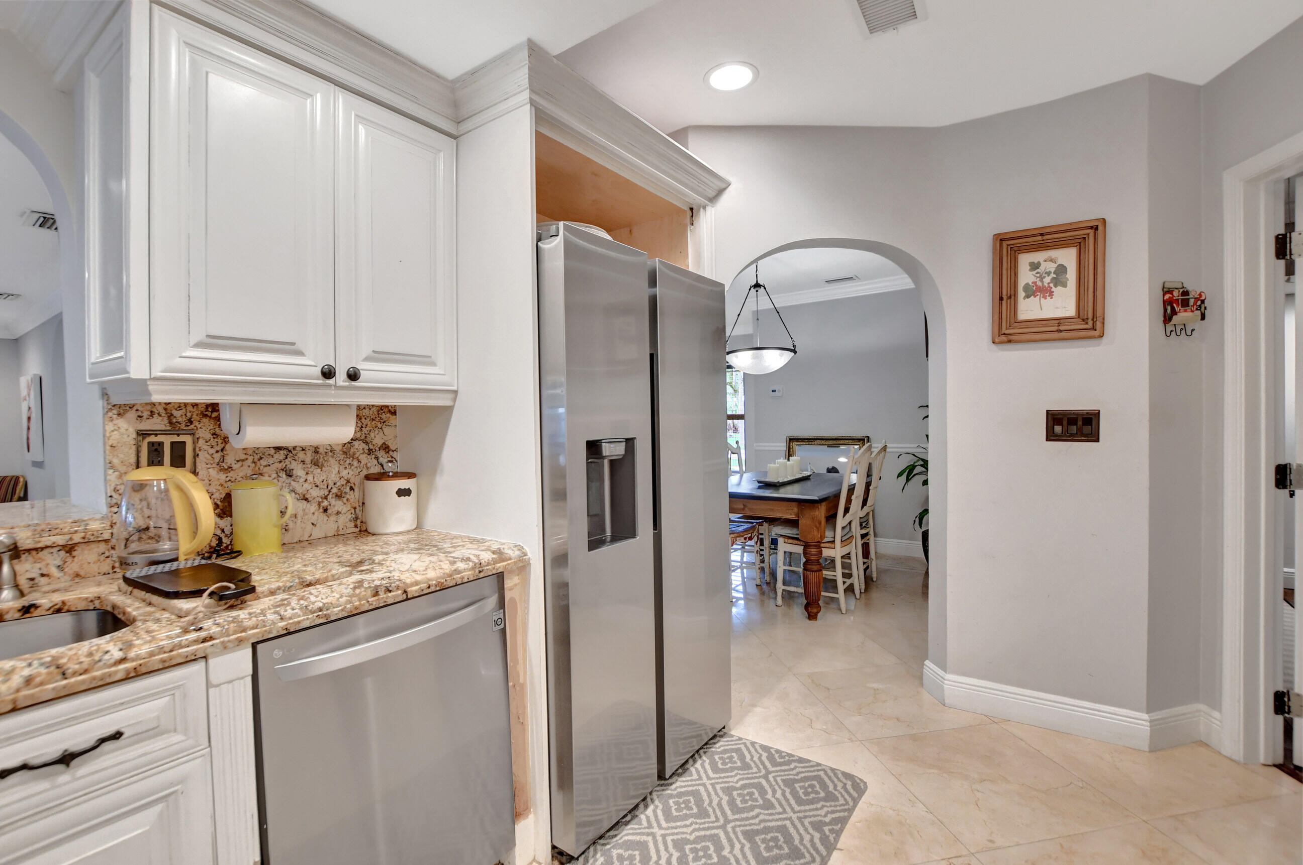 1100 SW 12th Terrace