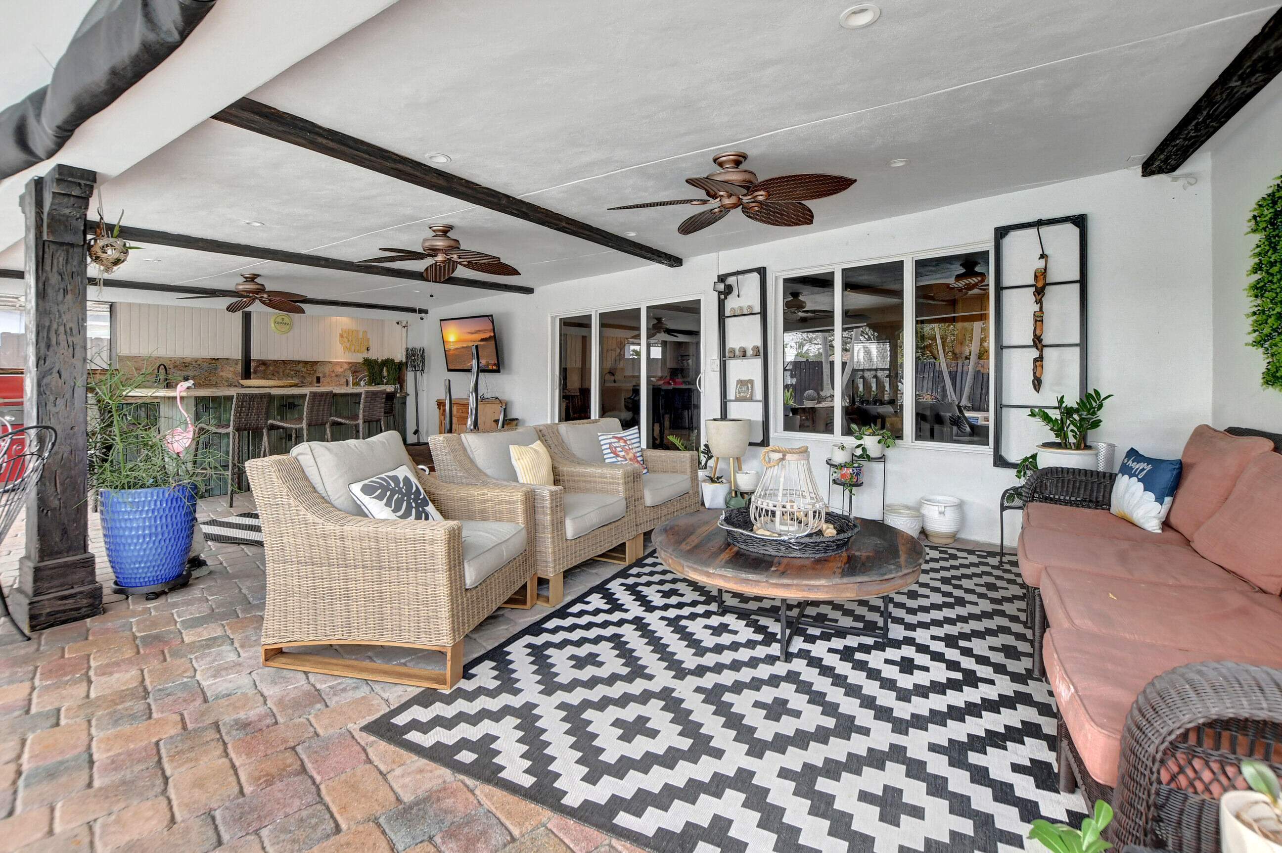 1100 SW 12th Terrace