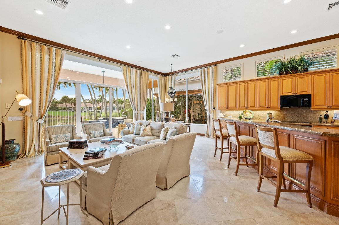 7814 Villa D Este Way