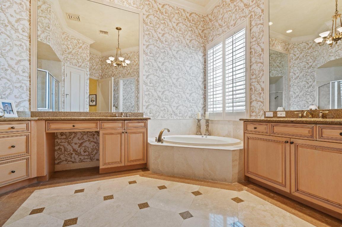 7814 Villa D Este Way